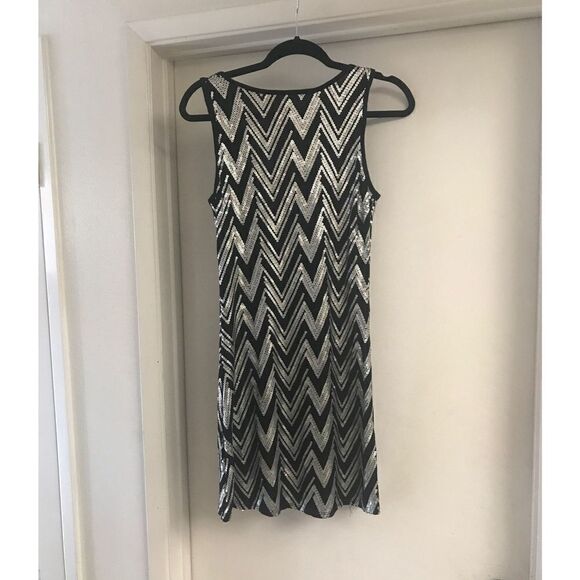 NWOT~Black & Silver Sequin Party Dress~Dance the Night Away~Sz Juniors Large - Picture 1 of 2